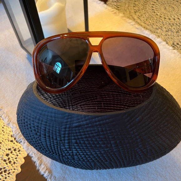 Dior Sunglasses - Picture 1 of 6